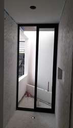 imagen de Todo en vidrio y aluminio _3