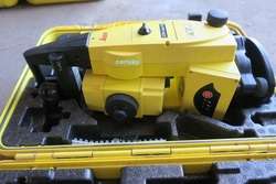 imagen de Leica iCON Robot 50 Robotic Total Station_3