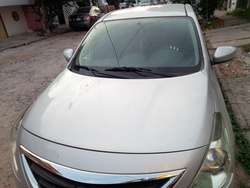 imagen de Nissan Versa Sense 2018 4Cil. _3