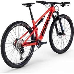 imagen de 2026 BMC Fourstroke 01 THREE Mountain Bike_3