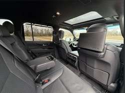 imagen de 2023 Lexus LX600 4WD Full Options 16,200KM_3