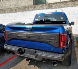 imagen de FORD LOBO RAPTOR 2018 4X4 CREW CAB NUEVA_4