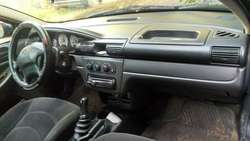 imagen de Stratus 2005_4