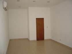 imagen de VENTA LOCAL PLAZA MARINA_4