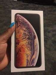 imagen de Nuevo oro iPhone XS Max (256gig)_4