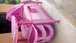 imagen de Vendo cuna de viaje rosa_4