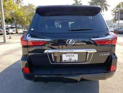 imagen de 2018 Lexus LX 570_4