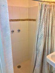 imagen de HABITACIONES AMUEBLADAS CON TODOS LOS SERVICIOS_4