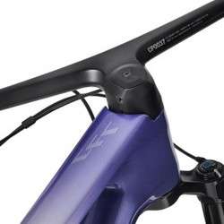 imagen de 2024 Canyon Lux Trail CFR LTD Mountain Bike_4