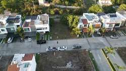 imagen de TERRENO EN VENTA EN FRACIONAMIENTO LA FRONDA_4