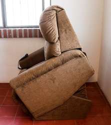 imagen de Sillon elevador electrico LAZBOY_5