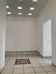 imagen de HERMOSA CASA EN VENTA POR LA CENTRAL CAMIONERA_5