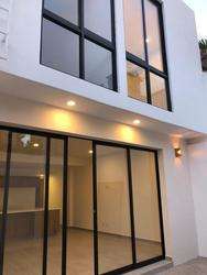 imagen de Casa a 6 minutos de Costco_5