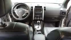 imagen de Camioneta X Trail 2013 120000km_5