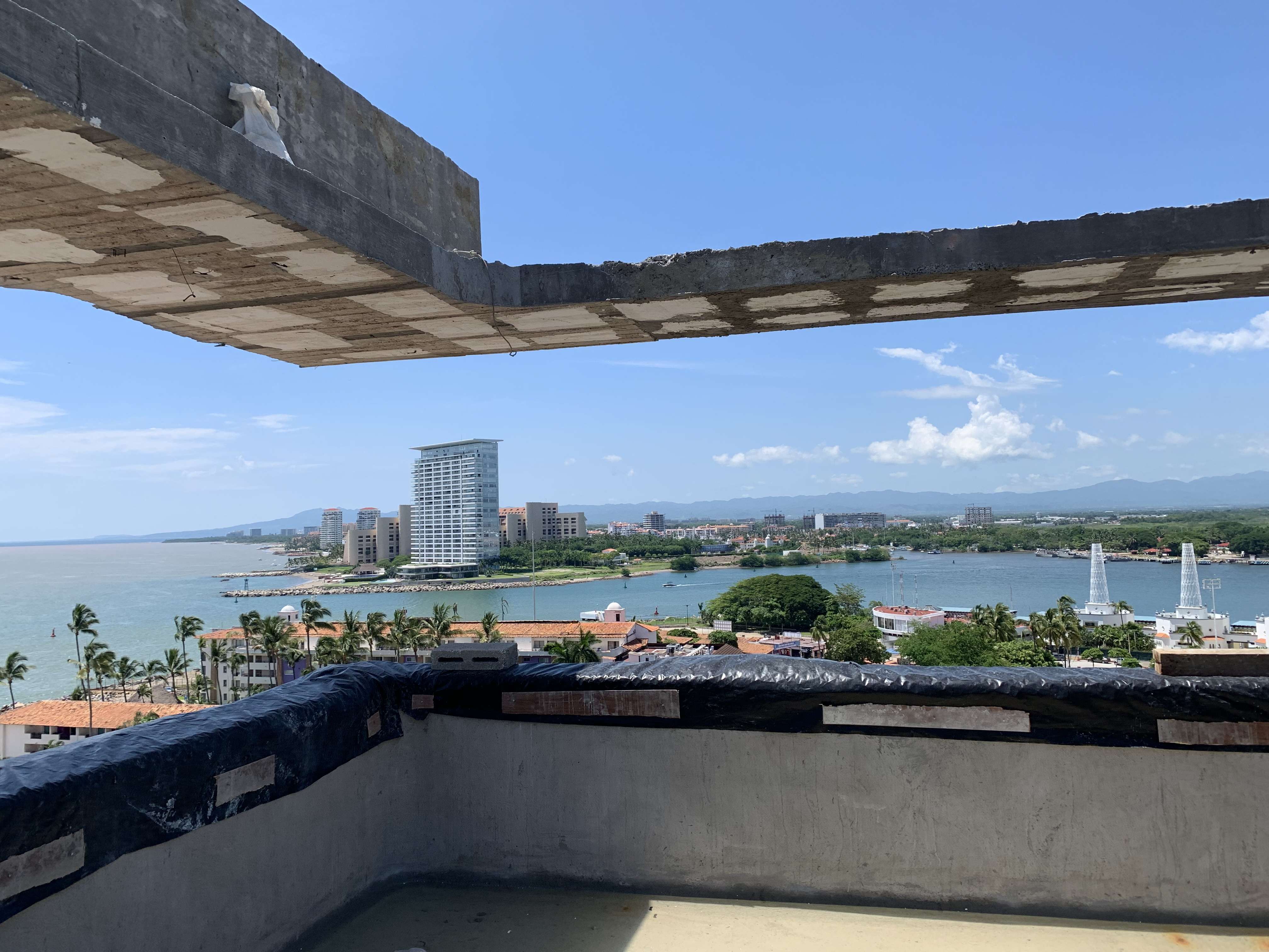 Portada de New store