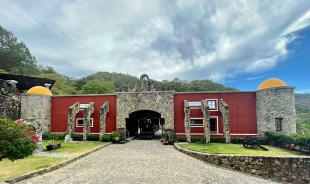 Portada de New store