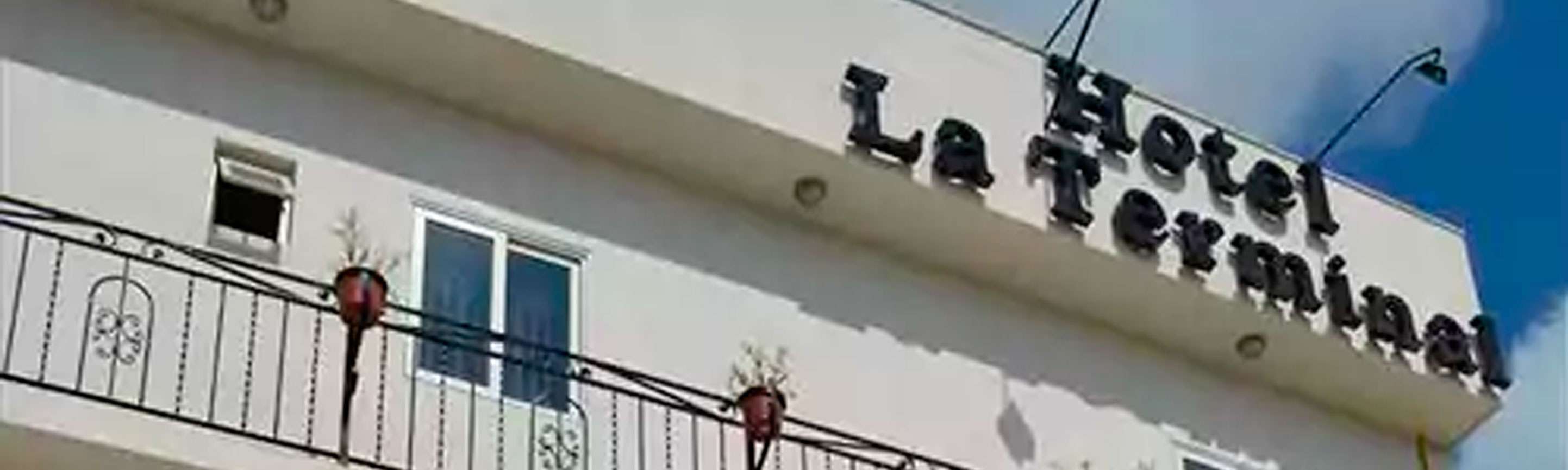 Portada de Hotel La Terminal 
