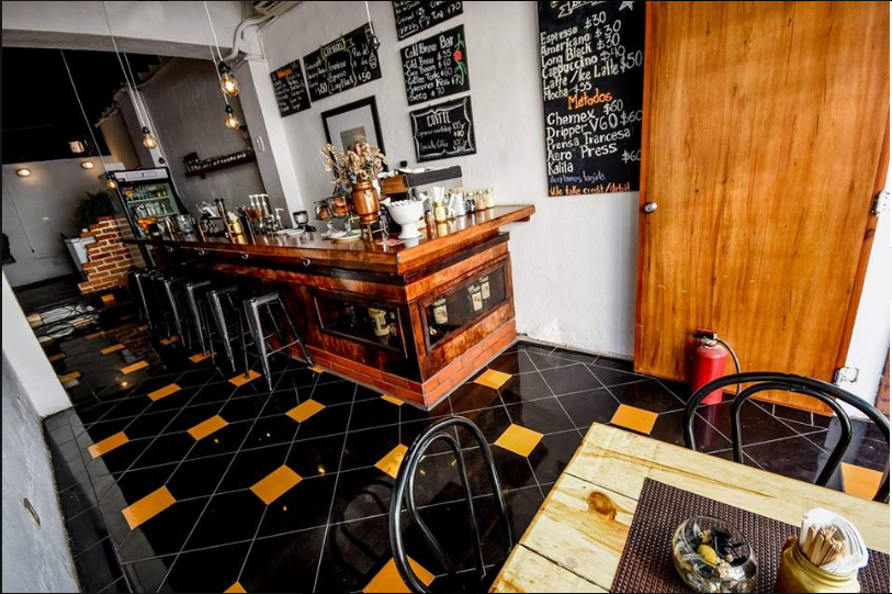 Portada de Puerto Café