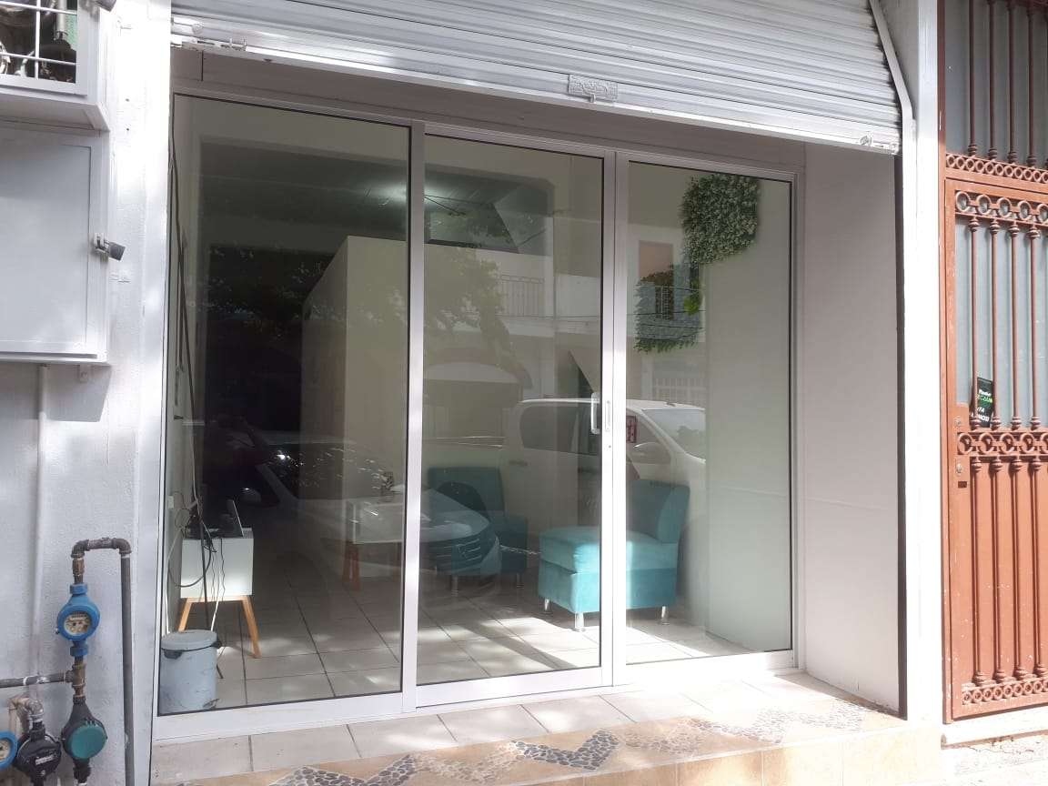 Portada de New store